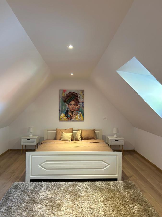 Ado Home Sibiu Exteriör bild